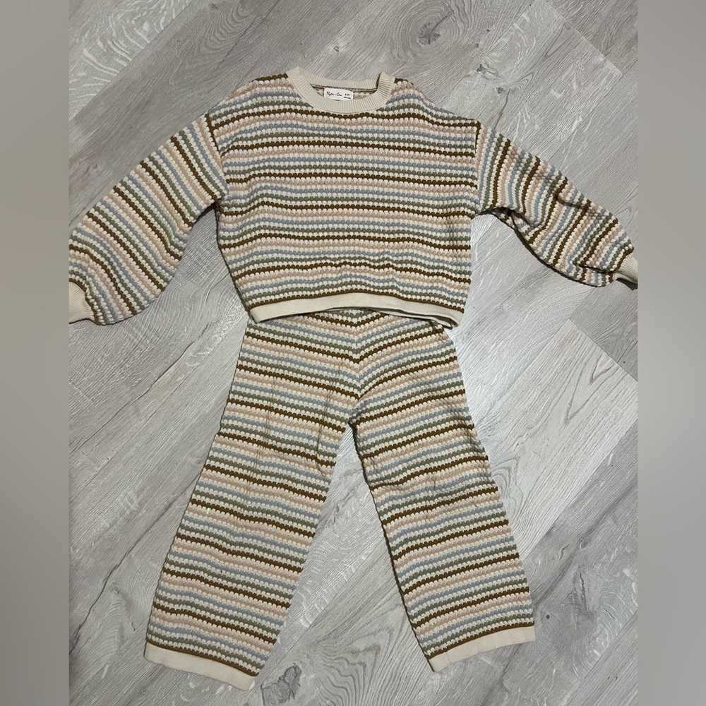 Girls Rylee and cru matching set